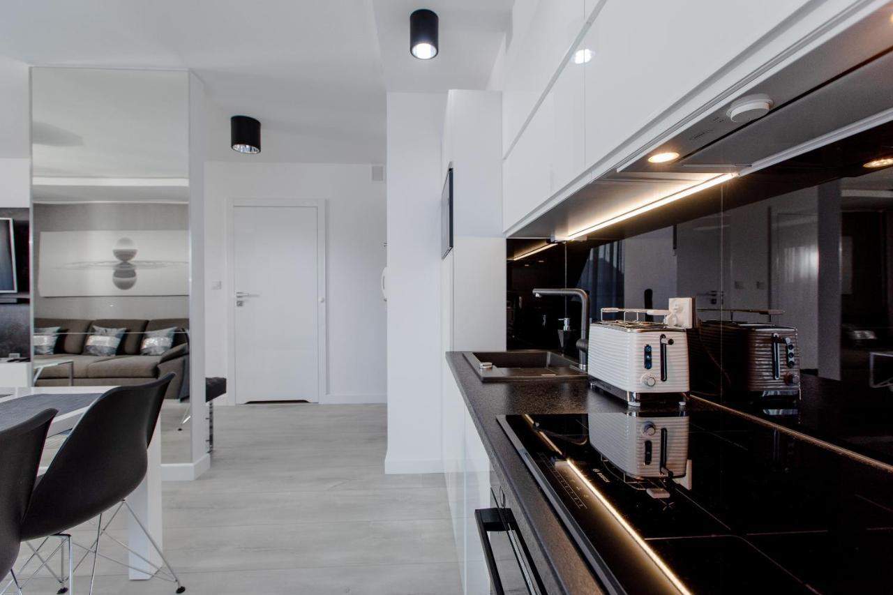 Apartament Linia Komfortu Gardenia Dziwnow Z Widokiem Na Morze Epapartamenty Екстер'єр фото
