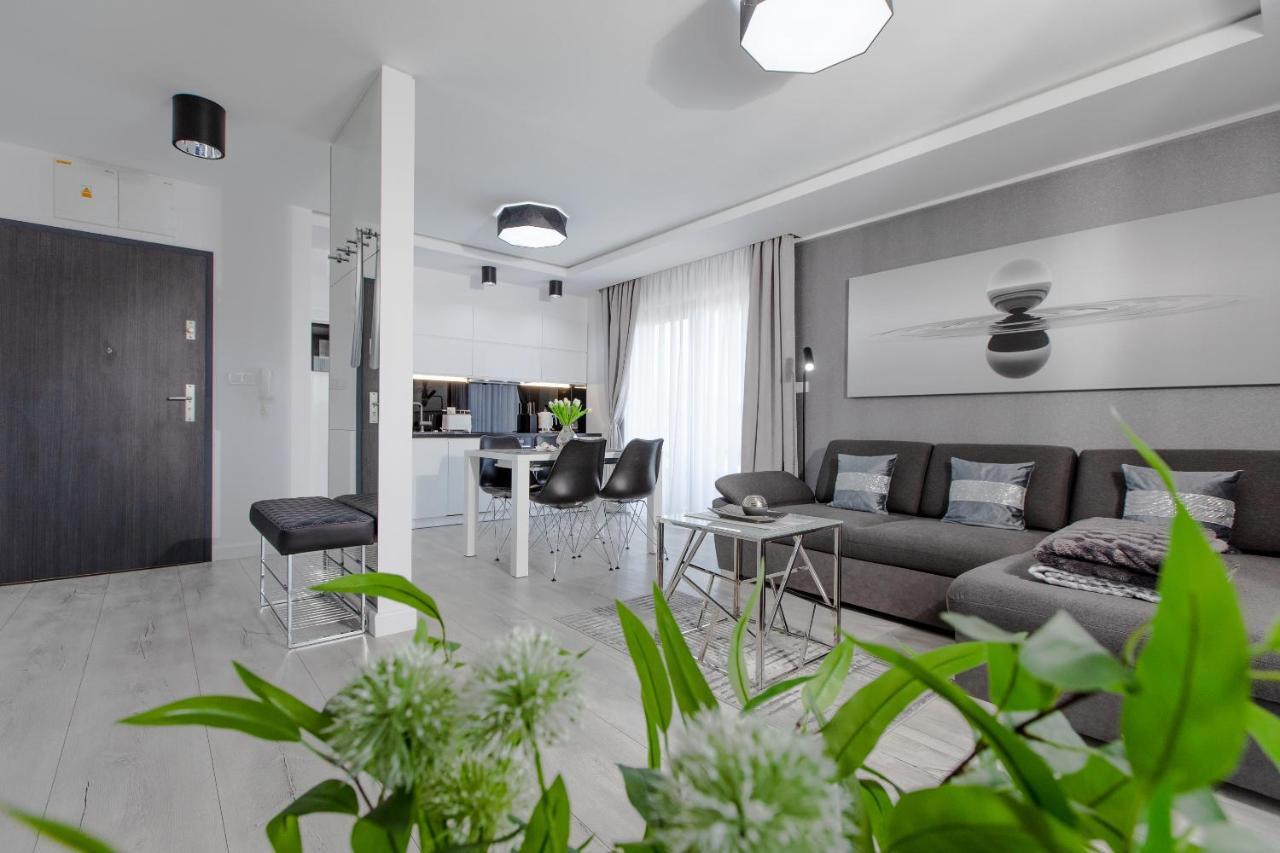 Apartament Linia Komfortu Gardenia Dziwnow Z Widokiem Na Morze Epapartamenty Екстер'єр фото