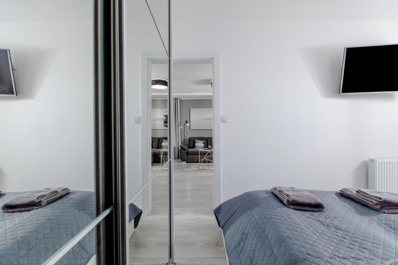Apartament Linia Komfortu Gardenia Dziwnow Z Widokiem Na Morze Epapartamenty Екстер'єр фото