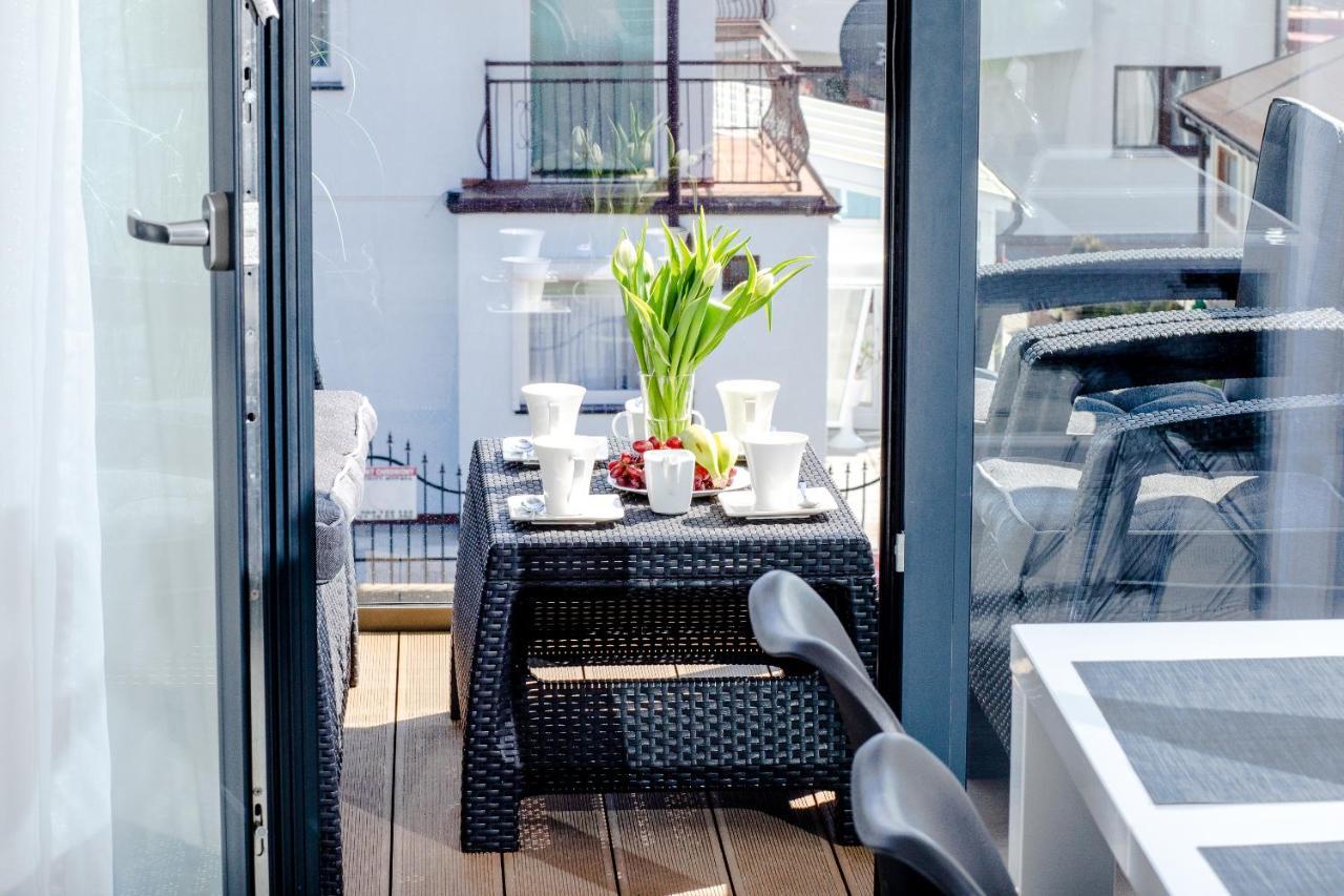 Apartament Linia Komfortu Gardenia Dziwnow Z Widokiem Na Morze Epapartamenty Екстер'єр фото