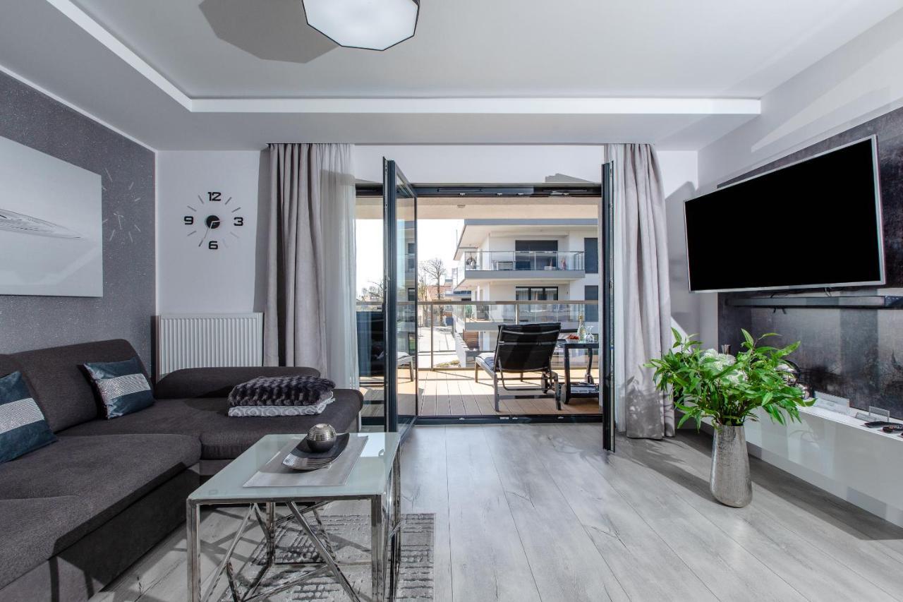 Apartament Linia Komfortu Gardenia Dziwnow Z Widokiem Na Morze Epapartamenty Екстер'єр фото